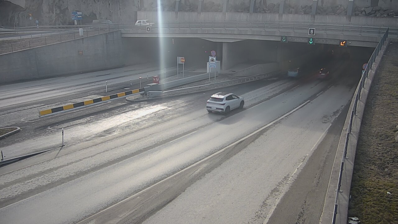 Kelikamerat Kuva Tie 12 Tampere, Rantatunneli puomi, itä, Tampere, Pirkanmaa