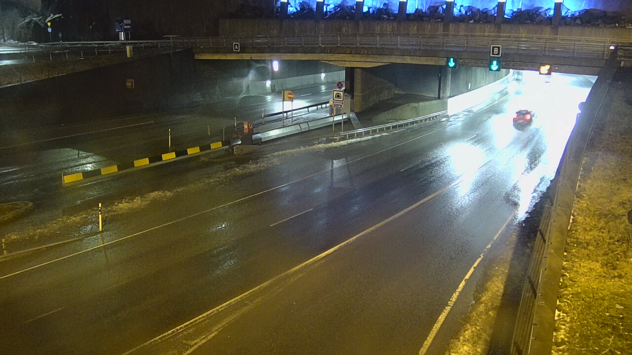 Weather Camera Image Väg 12 Tammerfors, Rantatunneli bom, öster, Tampere, Pirkanmaa