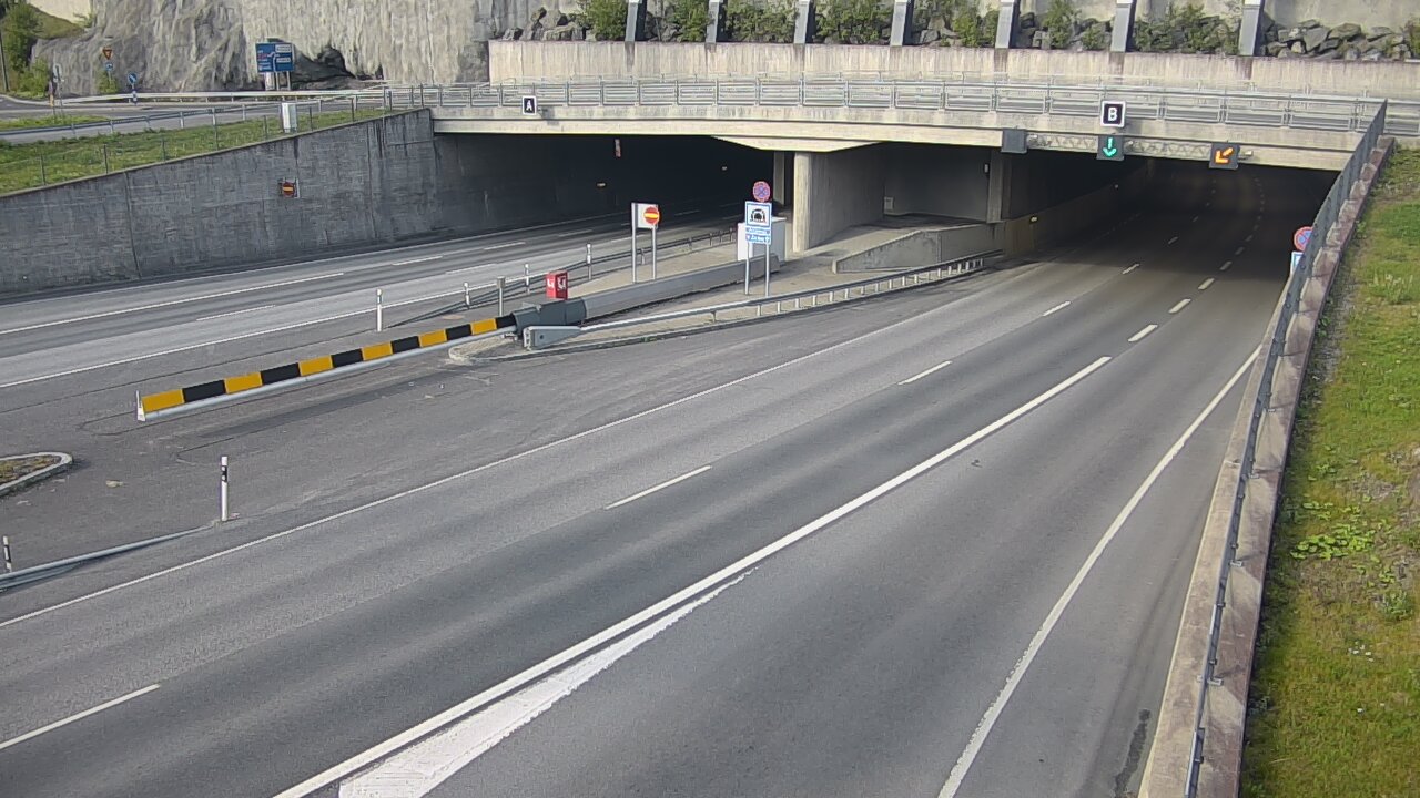 Kelikamerat Kuva Tie 12 Tampere, Rantatunneli puomi, itä, Tampere, Pirkanmaa