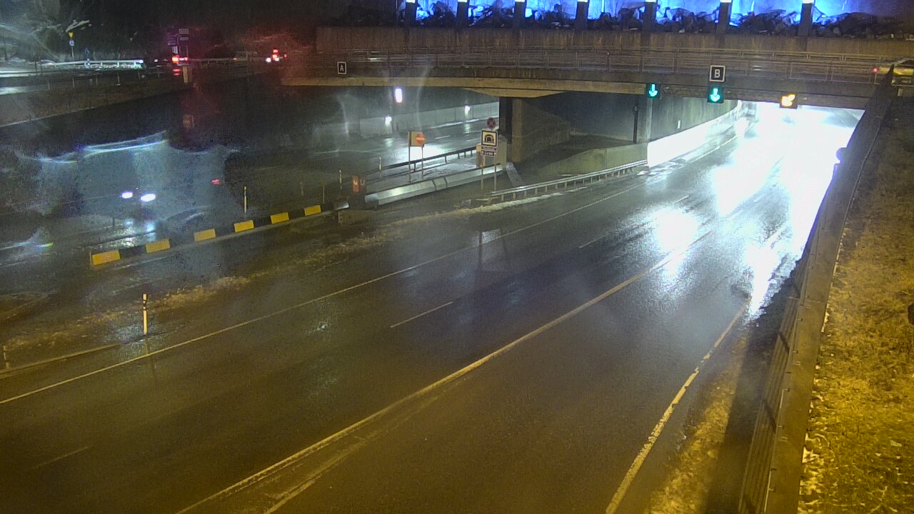 Weather Camera Image Väg 12 Tammerfors, Rantatunneli bom, öster, Tampere, Pirkanmaa