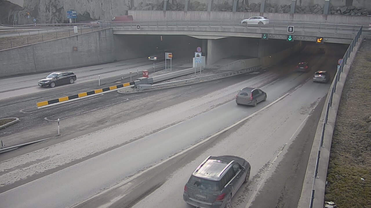 Kelikamerat Kuva Tie 12 Tampere, Rantatunneli puomi, itä, Tampere, Pirkanmaa