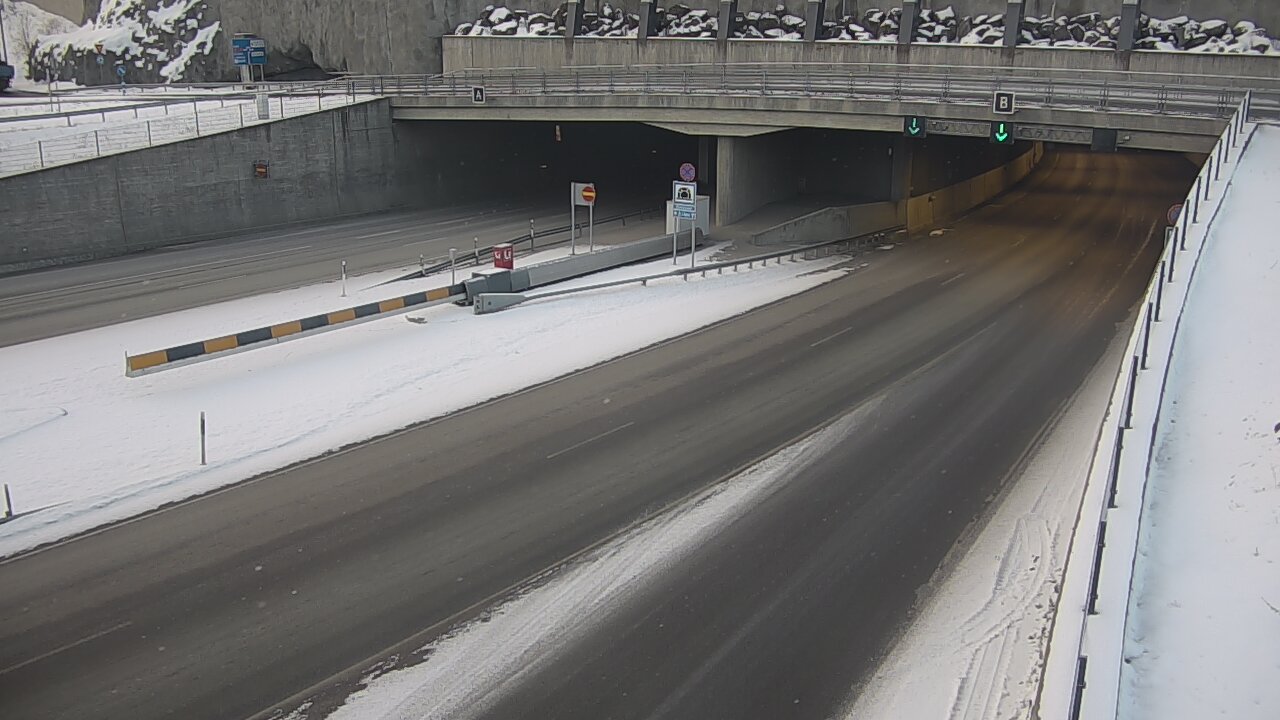Weather Camera Image Väg 12 Tammerfors, Rantatunneli bom, öster, Tampere, Pirkanmaa