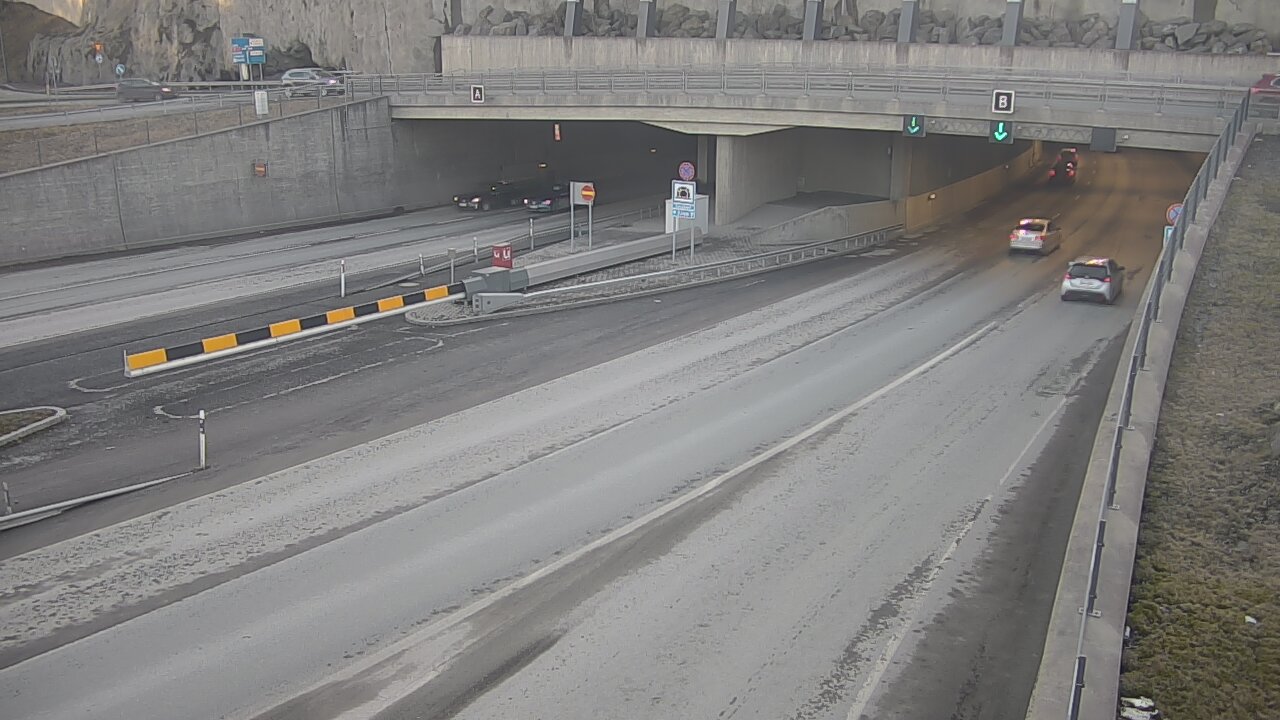 Kelikamerat Kuva Tie 12 Tampere, Rantatunneli puomi, itä, Tampere, Pirkanmaa