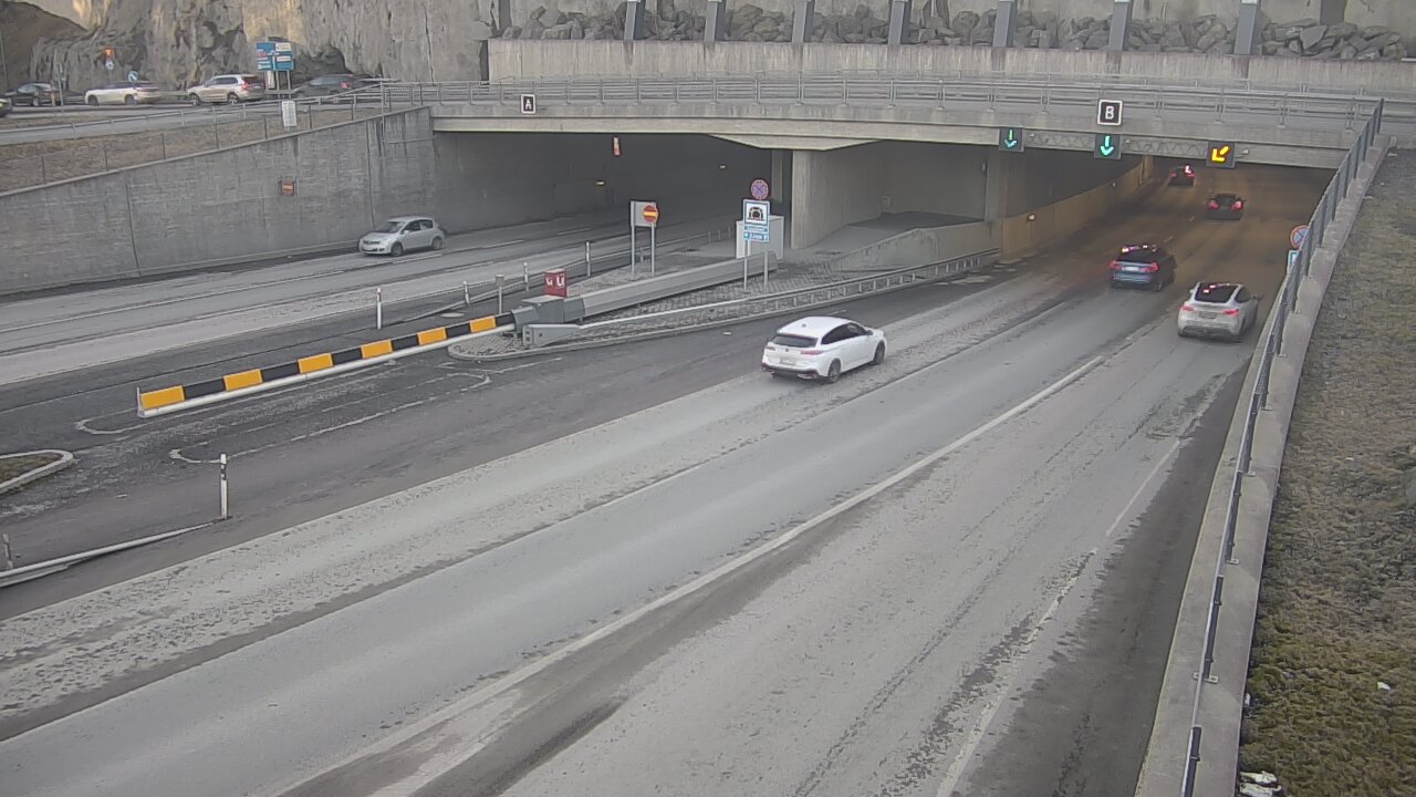 Kelikamerat Kuva Tie 12 Tampere, Rantatunneli puomi, itä, Tampere, Pirkanmaa