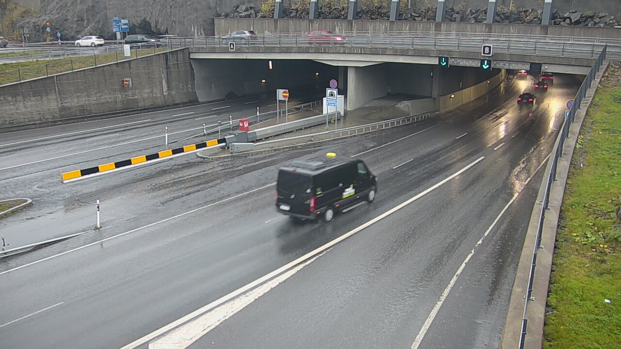 Kelikamerat Kuva Tie 12 Tampere, Rantatunneli puomi, itä, Tampere, Pirkanmaa