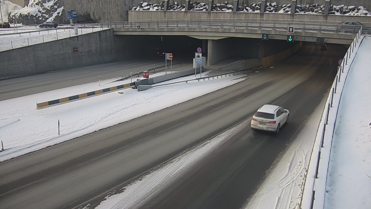 Weather Camera Image Väg 12 Tammerfors, Rantatunneli bom, öster, Tampere, Pirkanmaa