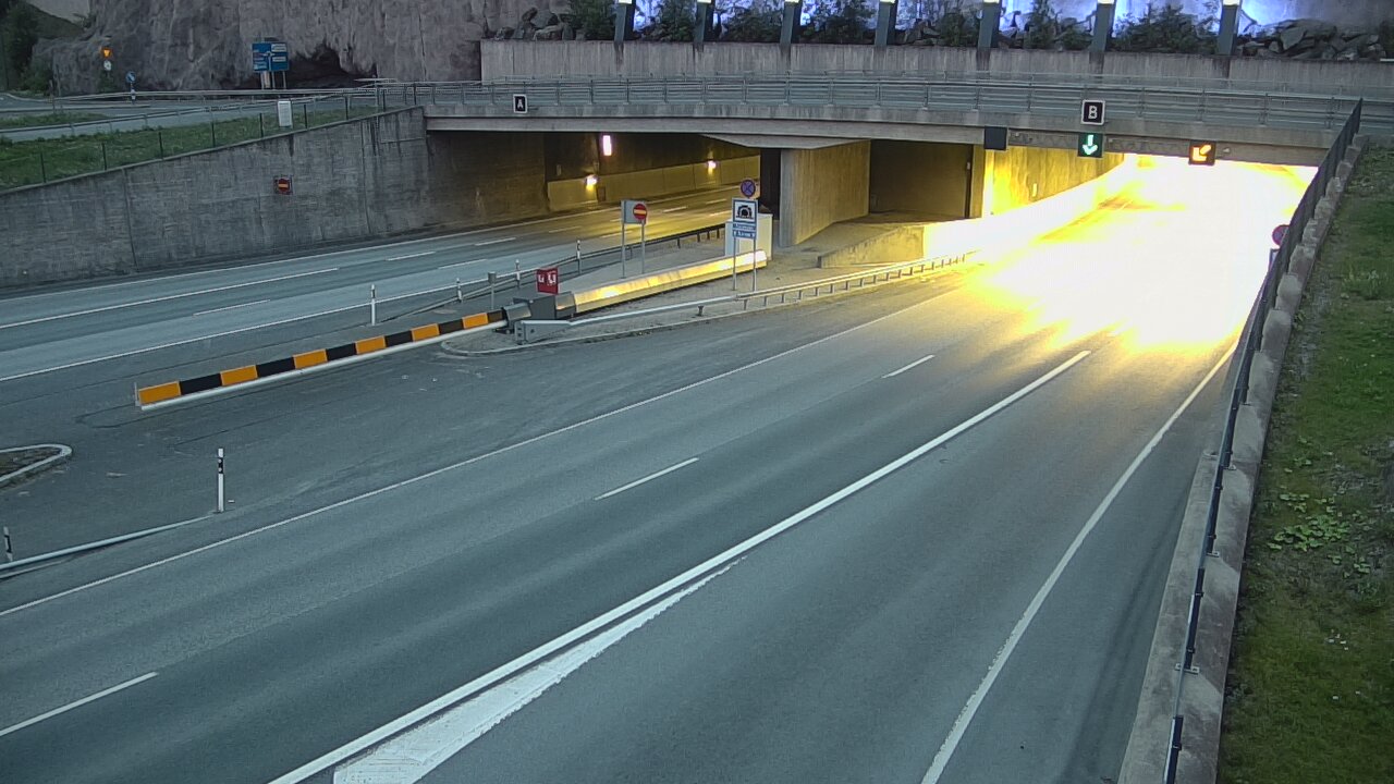 Kelikamerat Kuva Tie 12 Tampere, Rantatunneli puomi, itä, Tampere, Pirkanmaa