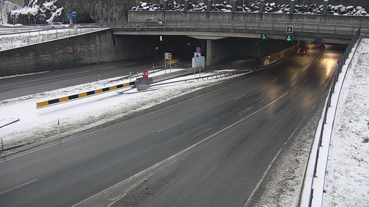 Kelikamerat Kuva Tie 12 Tampere, Rantatunneli puomi, itä, Tampere, Pirkanmaa