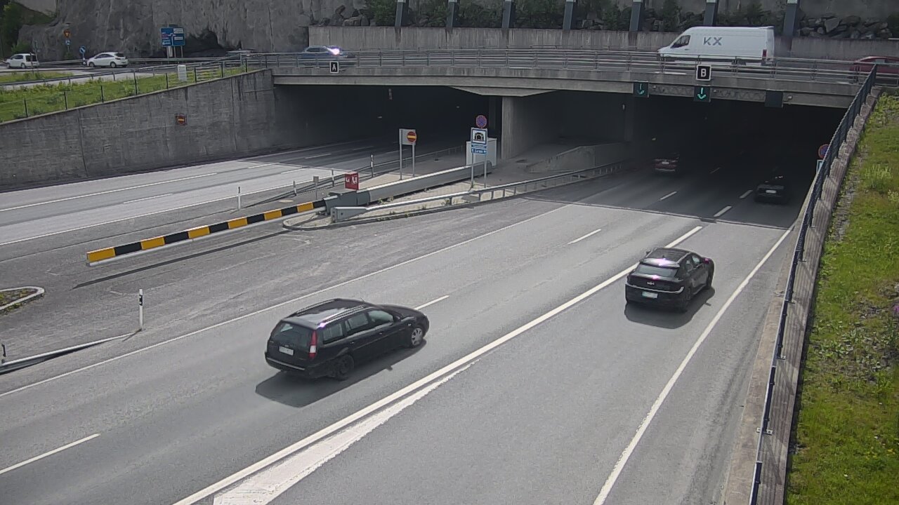Kelikamerat Kuva Tie 12 Tampere, Rantatunneli puomi, itä, Tampere, Pirkanmaa