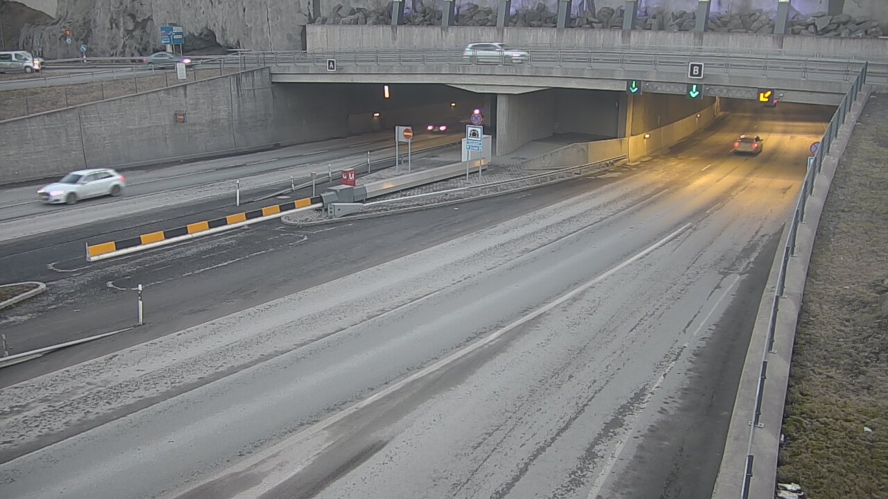 Kelikamerat Kuva Tie 12 Tampere, Rantatunneli puomi, itä, Tampere, Pirkanmaa