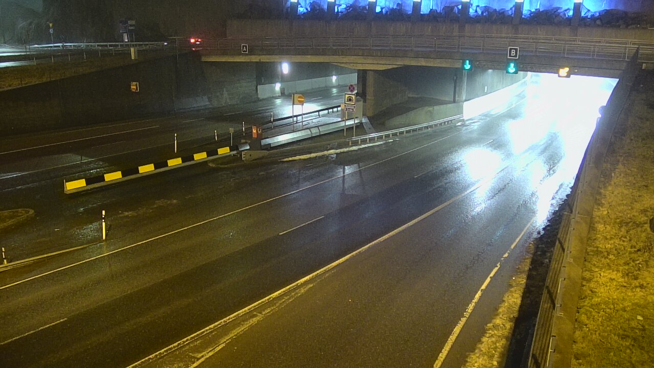 Weather Camera Image Väg 12 Tammerfors, Rantatunneli bom, öster, Tampere, Pirkanmaa