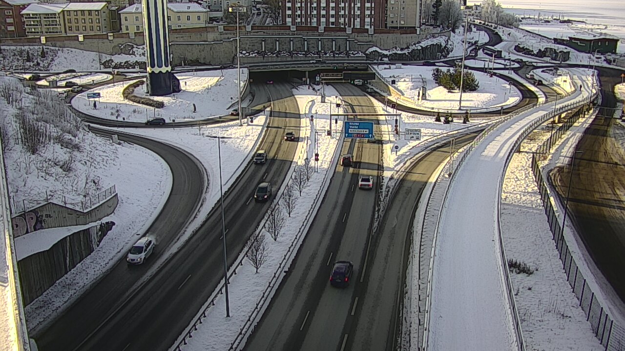 Weather Camera Image Road 12 Tampere, Rauhaniemi, Tampere, Pirkanmaa