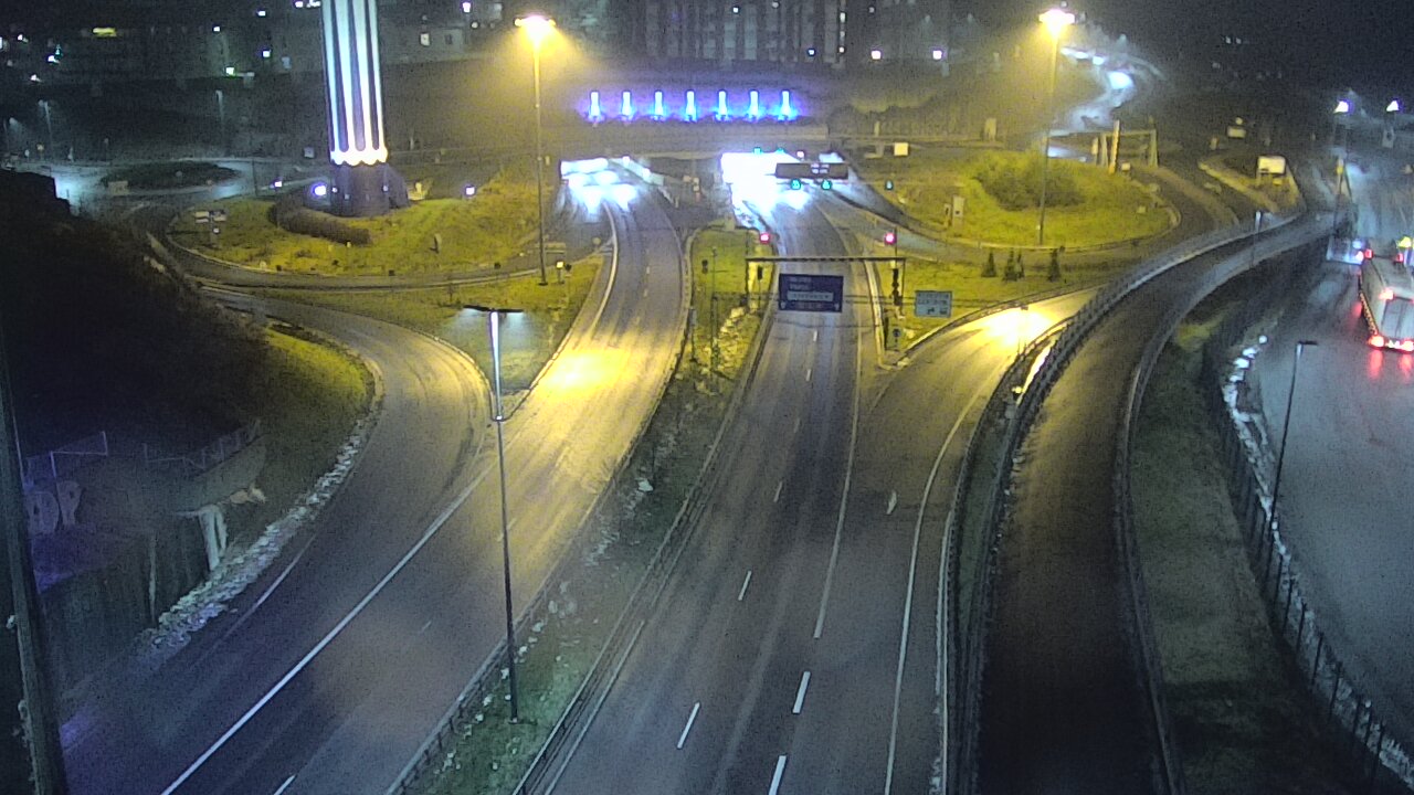 Weather Camera Image Road 12 Tampere, Rauhaniemi, Tampere, Pirkanmaa