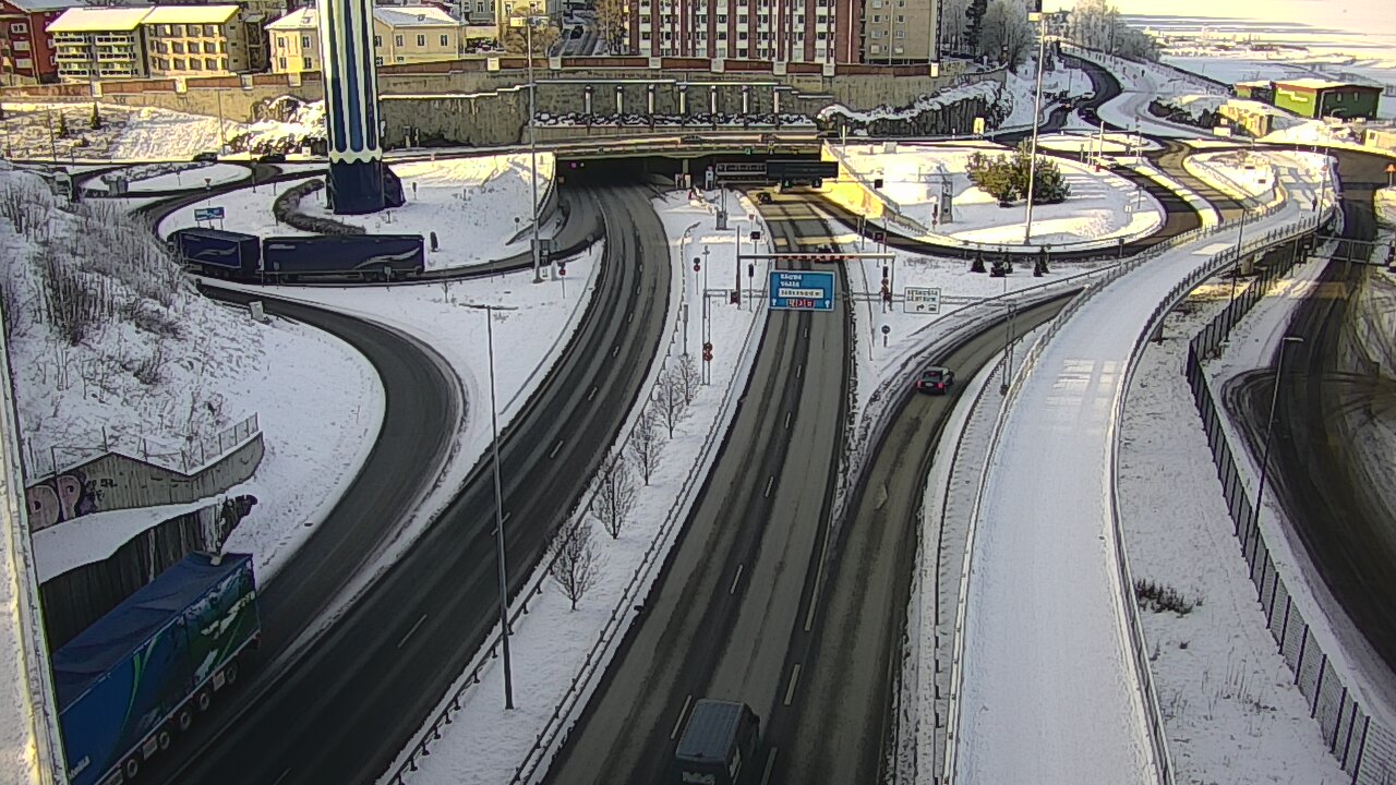 Weather Camera Image Road 12 Tampere, Rauhaniemi, Tampere, Pirkanmaa