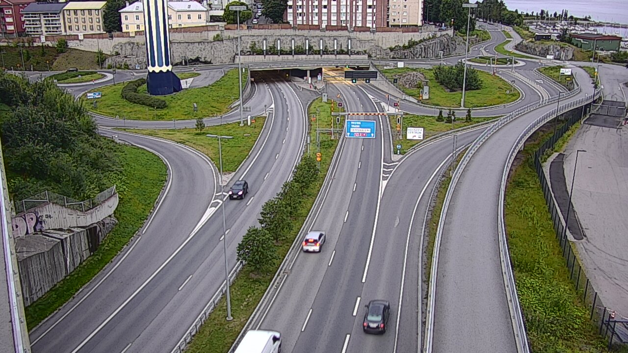 Weather Camera Image Road 12 Tampere, Rauhaniemi, Tampere, Pirkanmaa