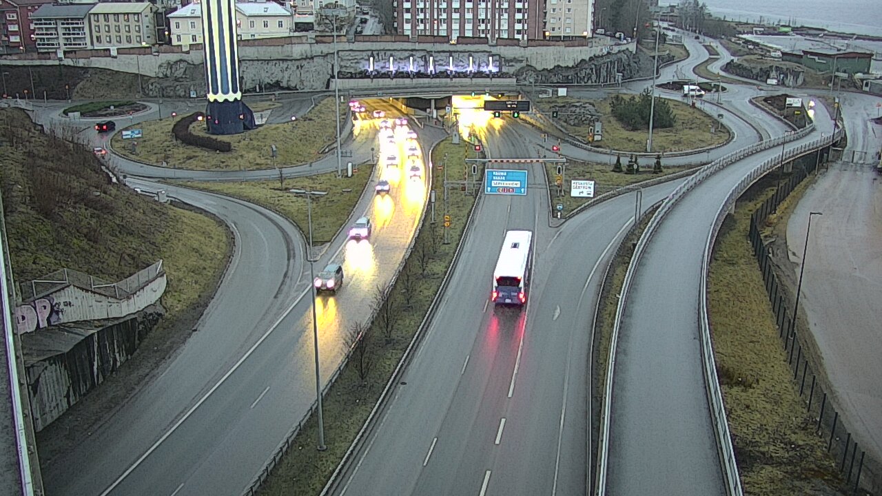 Weather Camera Image Road 12 Tampere, Rauhaniemi, Tampere, Pirkanmaa