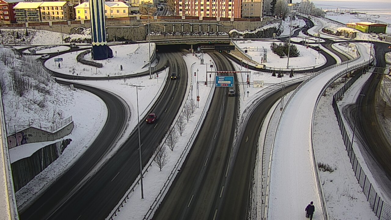 Weather Camera Image Road 12 Tampere, Rauhaniemi, Tampere, Pirkanmaa