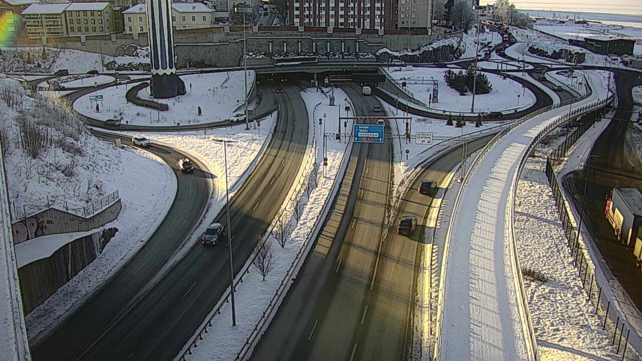 Weather Camera Image Road 12 Tampere, Rauhaniemi, Tampere, Pirkanmaa