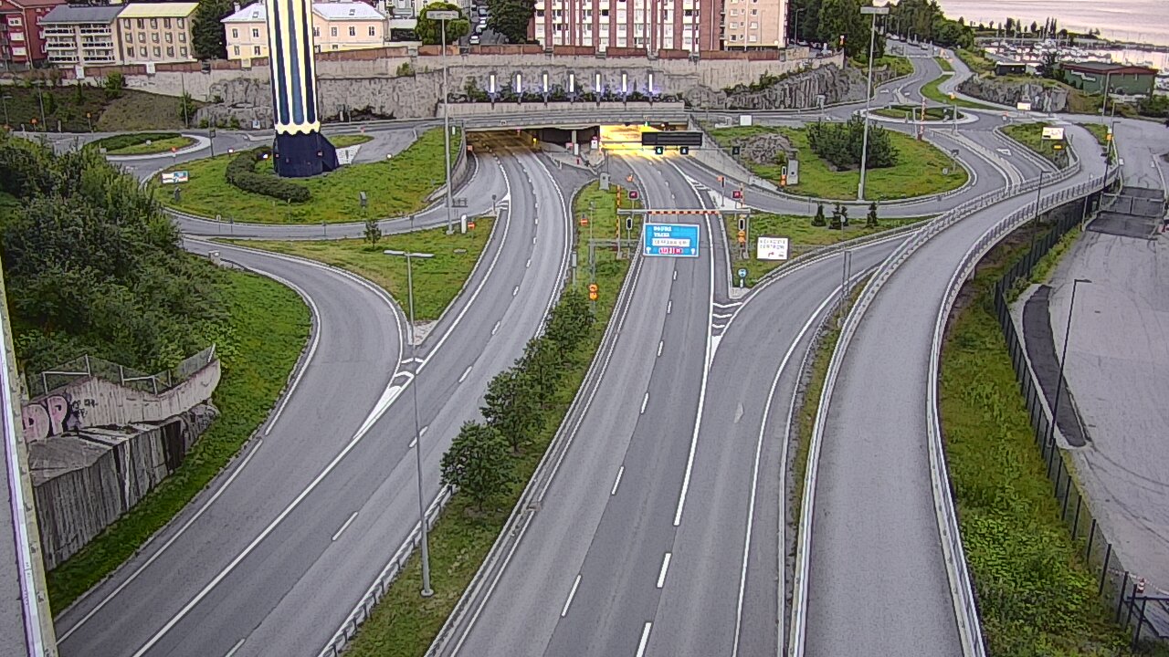 Weather Camera Image Road 12 Tampere, Rauhaniemi, Tampere, Pirkanmaa