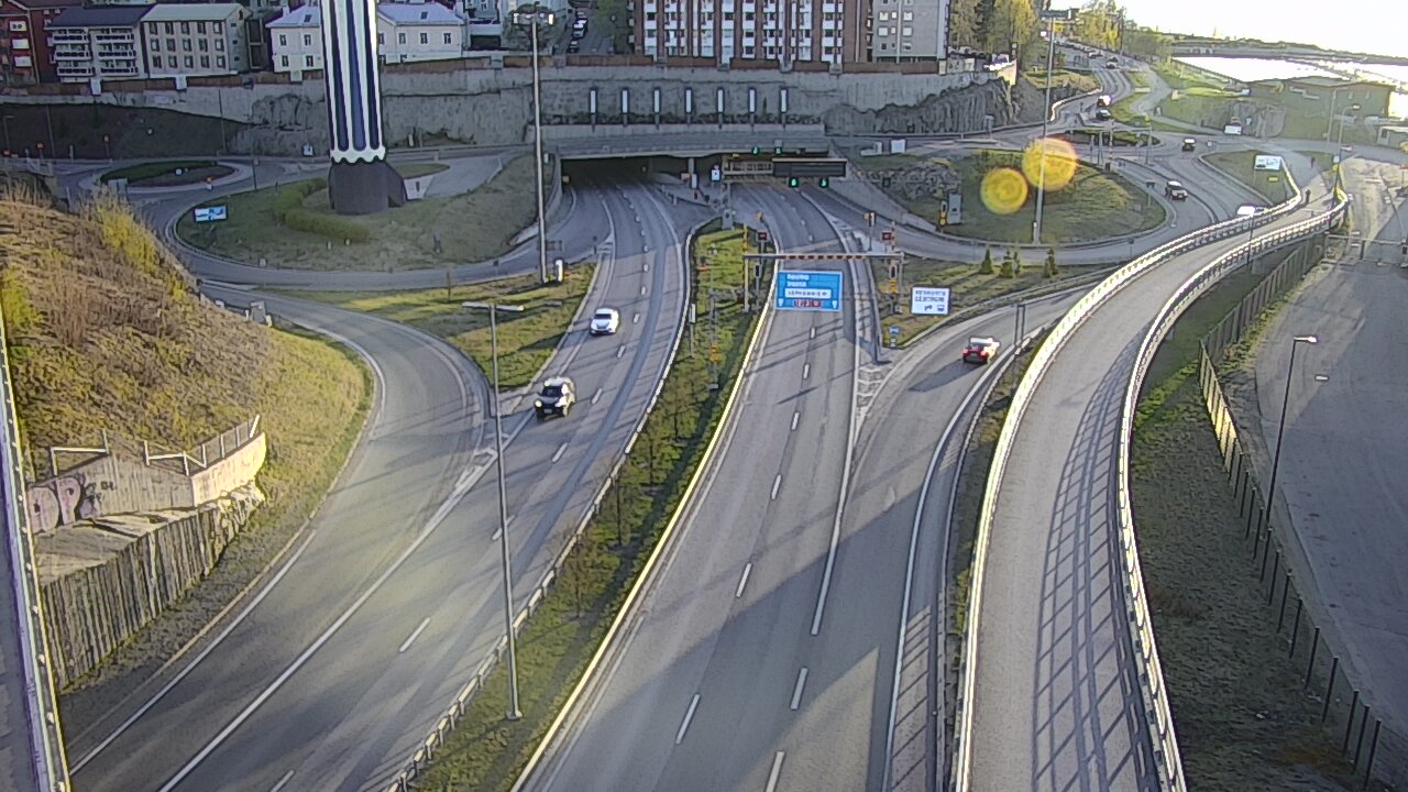 Weather Camera Image Road 12 Tampere, Rauhaniemi, Tampere, Pirkanmaa