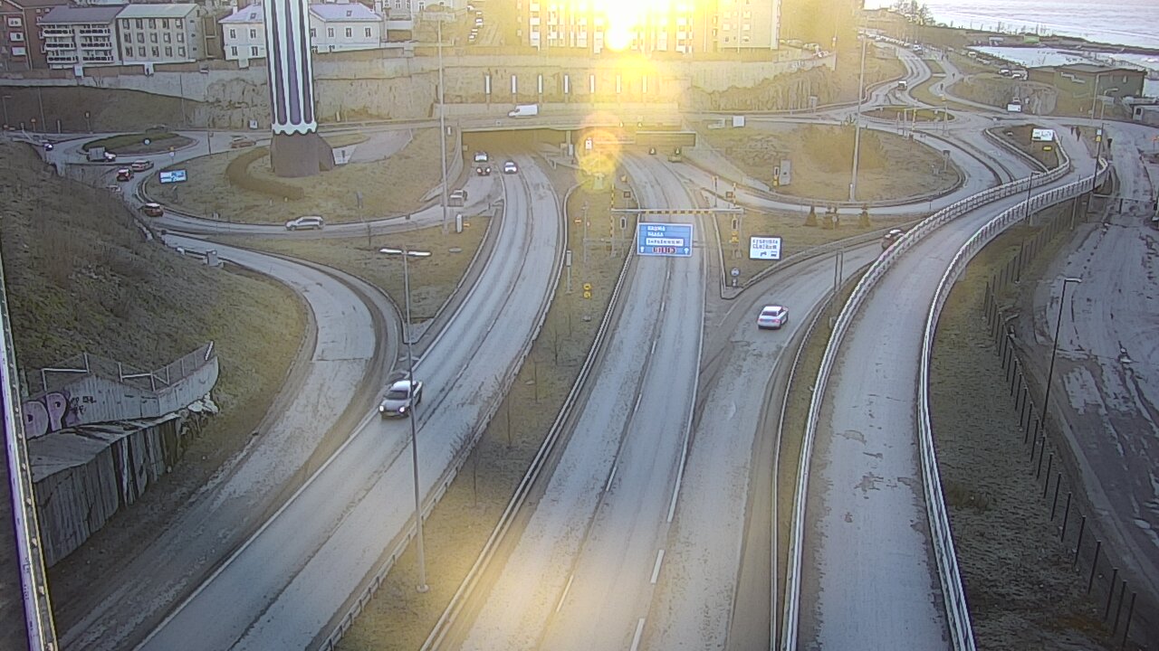 Weather Camera Image Road 12 Tampere, Rauhaniemi, Tampere, Pirkanmaa