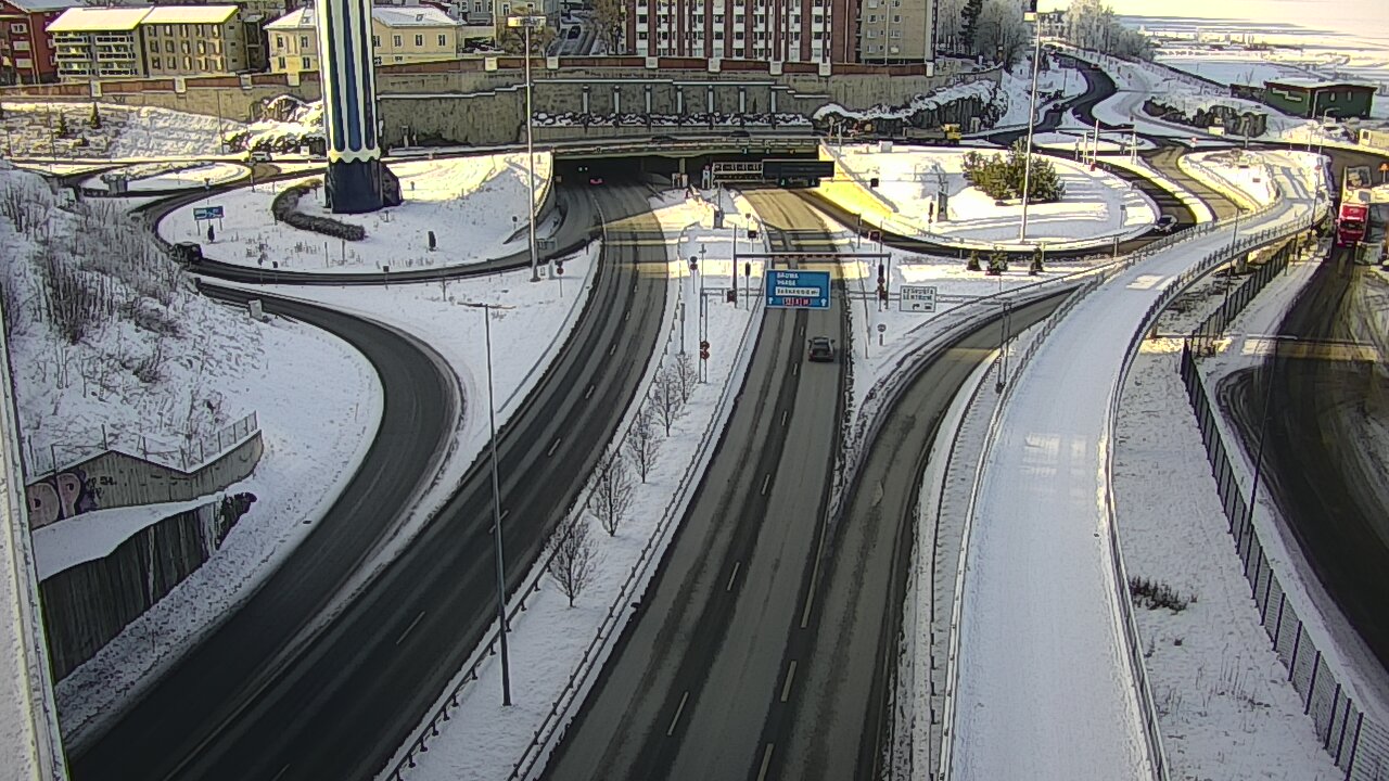 Weather Camera Image Road 12 Tampere, Rauhaniemi, Tampere, Pirkanmaa