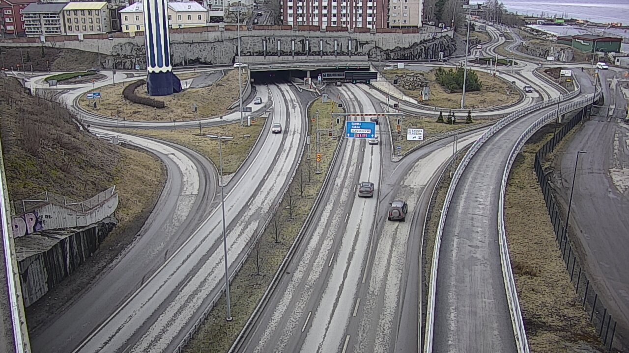 Weather Camera Image Road 12 Tampere, Rauhaniemi, Tampere, Pirkanmaa
