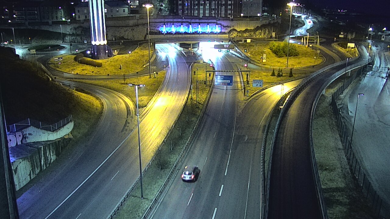 Weather Camera Image Road 12 Tampere, Rauhaniemi, Tampere, Pirkanmaa