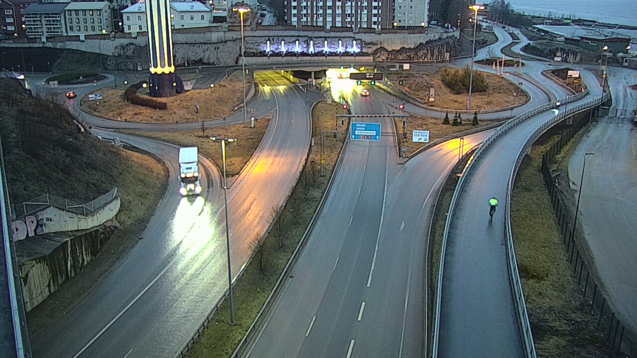 Weather Camera Image Road 12 Tampere, Rauhaniemi, Tampere, Pirkanmaa