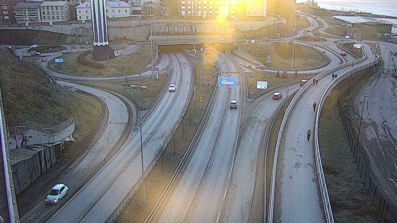 Weather Camera Image Road 12 Tampere, Rauhaniemi, Tampere, Pirkanmaa