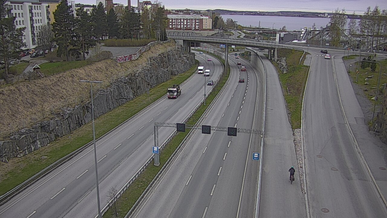 Weather Camera Image Road 12 Tampere, Marjatansilta, Tampere, Pirkanmaa