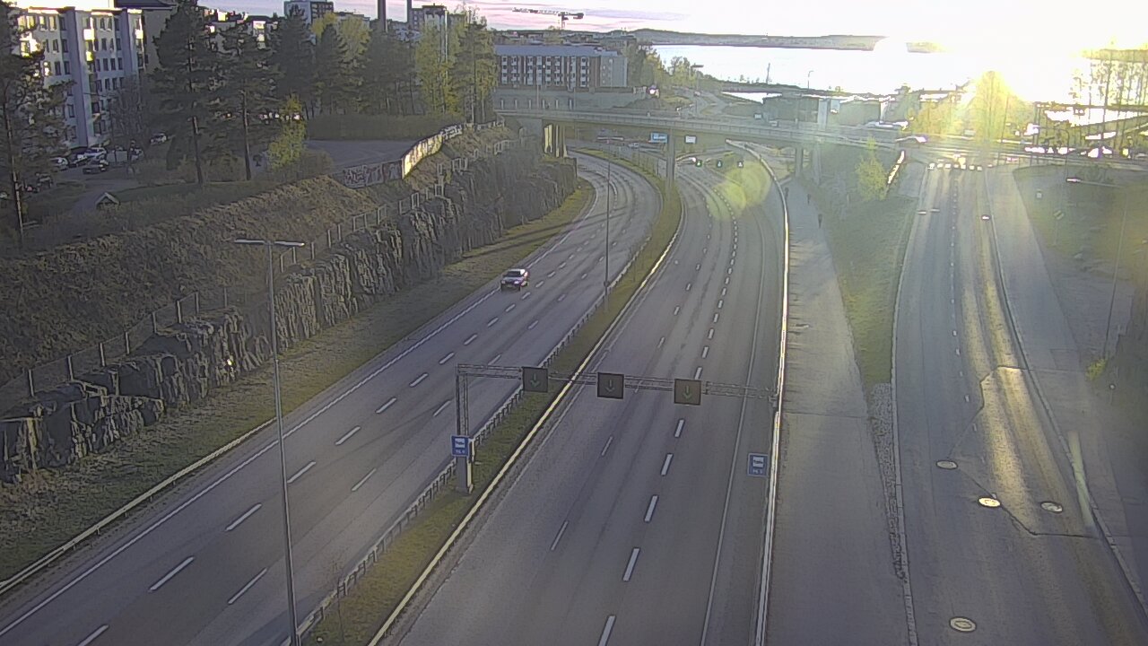 Weather Camera Image Road 12 Tampere, Marjatansilta, Tampere, Pirkanmaa