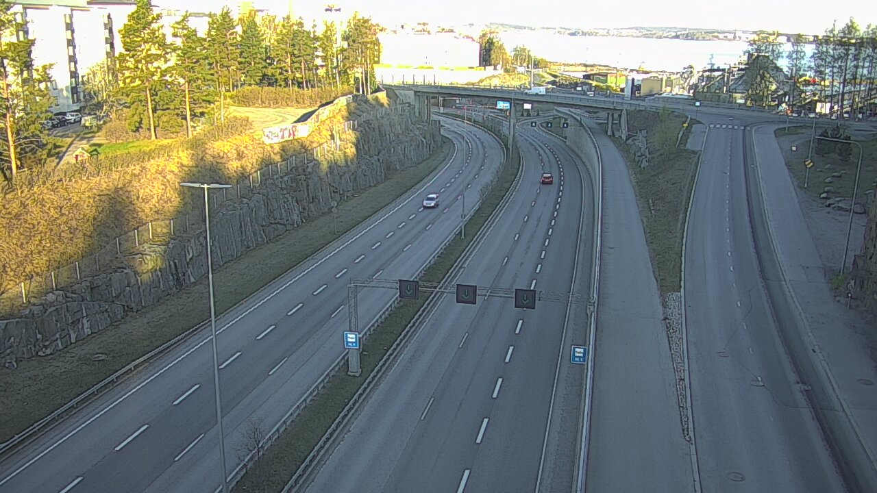Weather Camera Image Road 12 Tampere, Marjatansilta, Tampere, Pirkanmaa