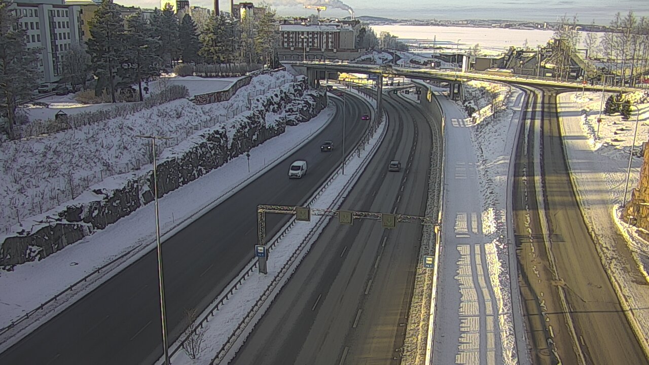 Weather Camera Image Väg 12 Tammerfors, Marjatansilta, Tampere, Pirkanmaa