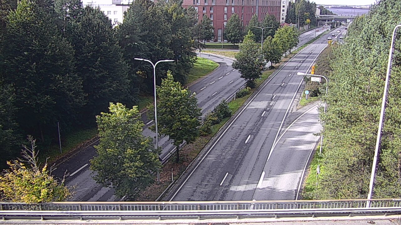Weather Camera Image Road 12 Tampere, Kalevan puistotie, Tampere, Pirkanmaa