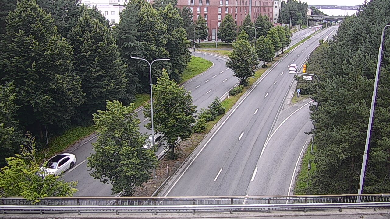 Weather Camera Image Road 12 Tampere, Kalevan puistotie, Tampere, Pirkanmaa