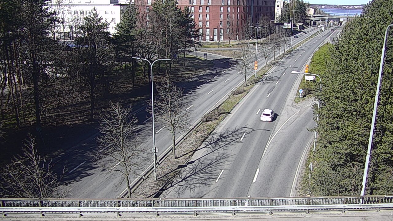 Weather Camera Image Väg 12 Tammerfors, Kalevan puistotie, Tampere, Pirkanmaa