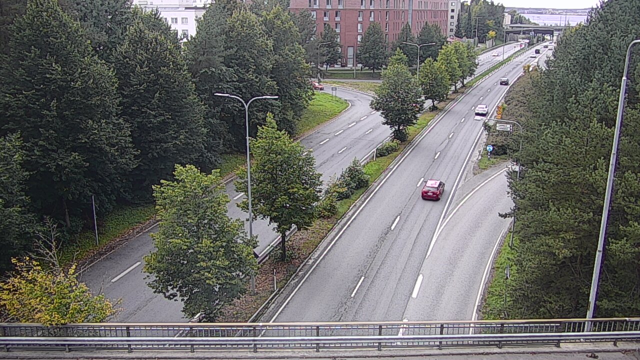 Weather Camera Image Road 12 Tampere, Kalevan puistotie, Tampere, Pirkanmaa