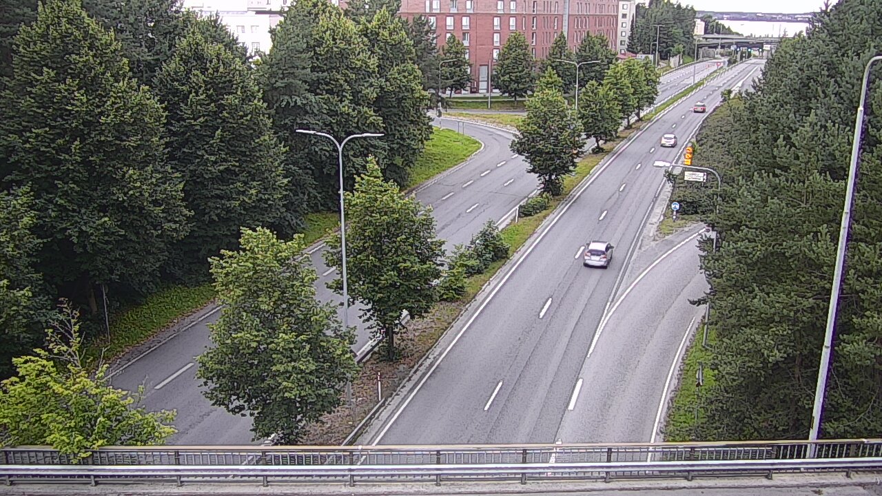 Weather Camera Image Road 12 Tampere, Kalevan puistotie, Tampere, Pirkanmaa