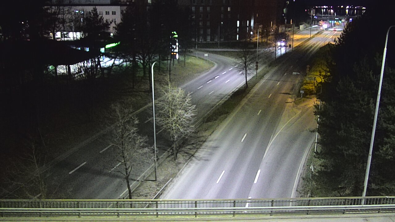 Weather Camera Image Road 12 Tampere, Kalevan puistotie, Tampere, Pirkanmaa