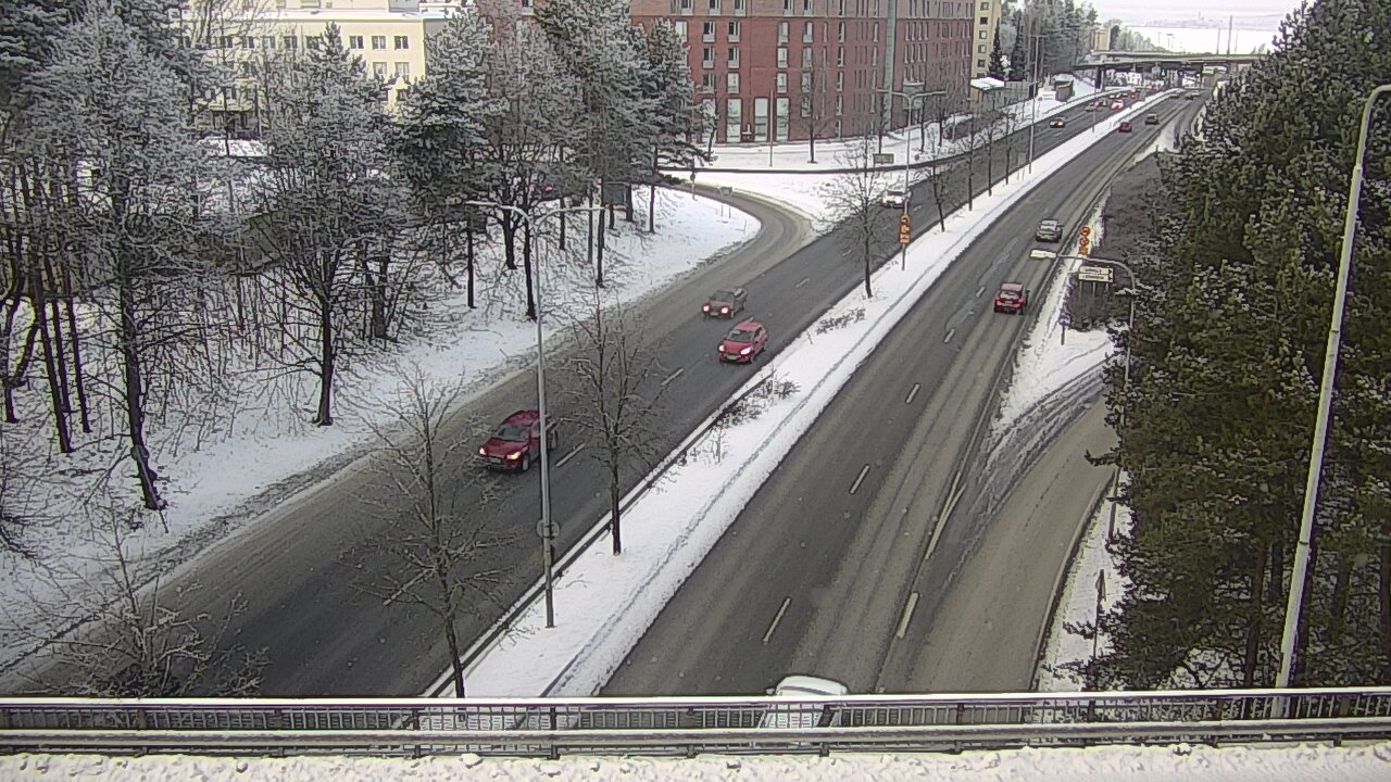 Weather Camera Image Road 12 Tampere, Kalevan puistotie, Tampere, Pirkanmaa