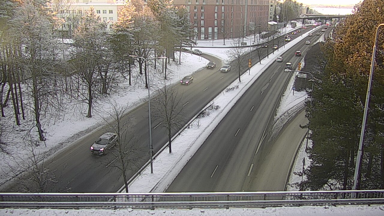Weather Camera Image Väg 12 Tammerfors, Kalevan puistotie, Tampere, Pirkanmaa