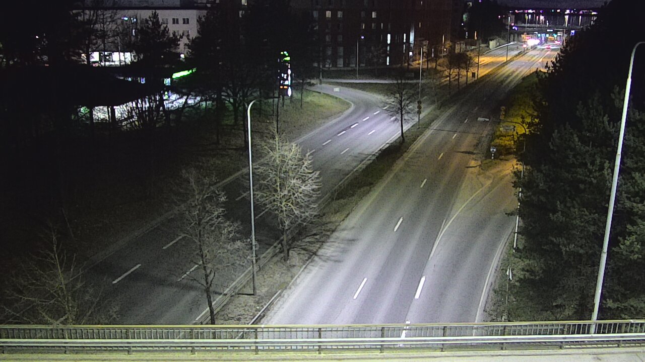 Weather Camera Image Road 12 Tampere, Kalevan puistotie, Tampere, Pirkanmaa