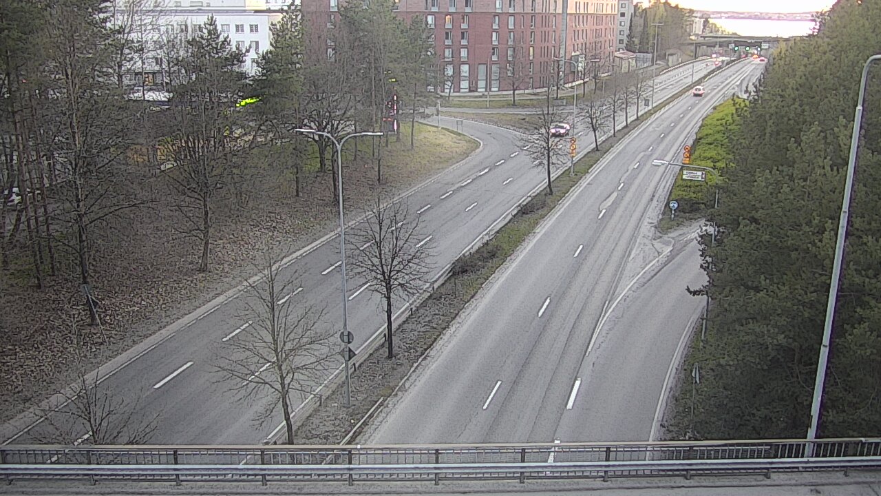 Weather Camera Image Väg 12 Tammerfors, Kalevan puistotie, Tampere, Pirkanmaa