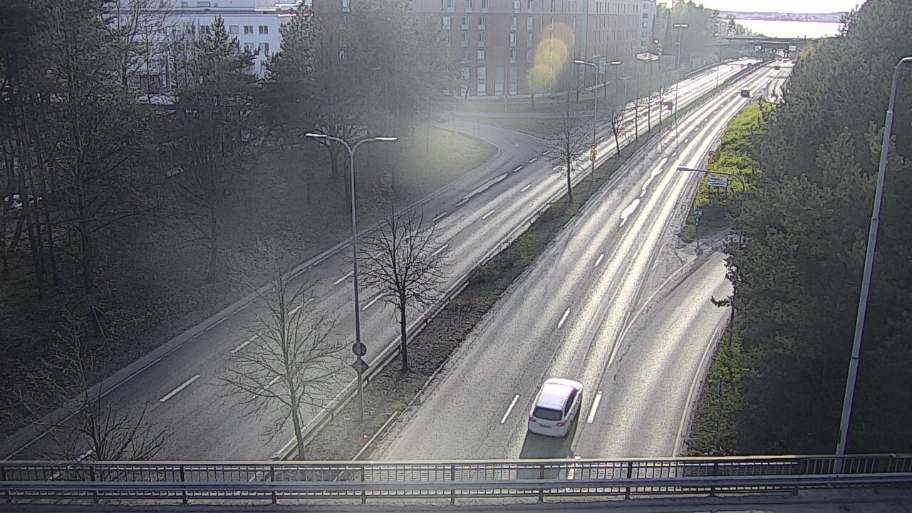 Weather Camera Image Väg 12 Tammerfors, Kalevan puistotie, Tampere, Pirkanmaa