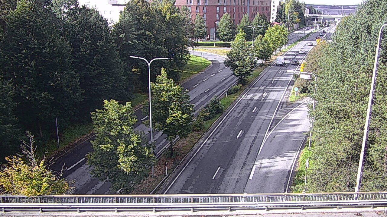 Weather Camera Image Road 12 Tampere, Kalevan puistotie, Tampere, Pirkanmaa