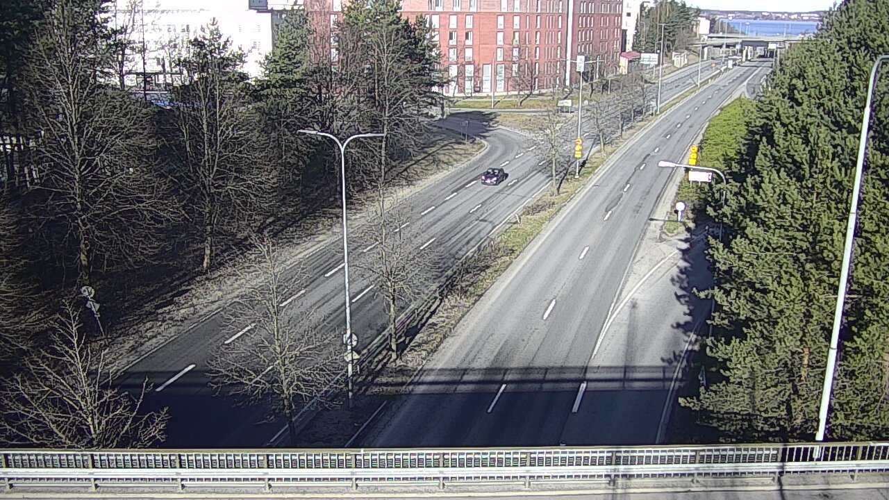 Weather Camera Image Väg 12 Tammerfors, Kalevan puistotie, Tampere, Pirkanmaa
