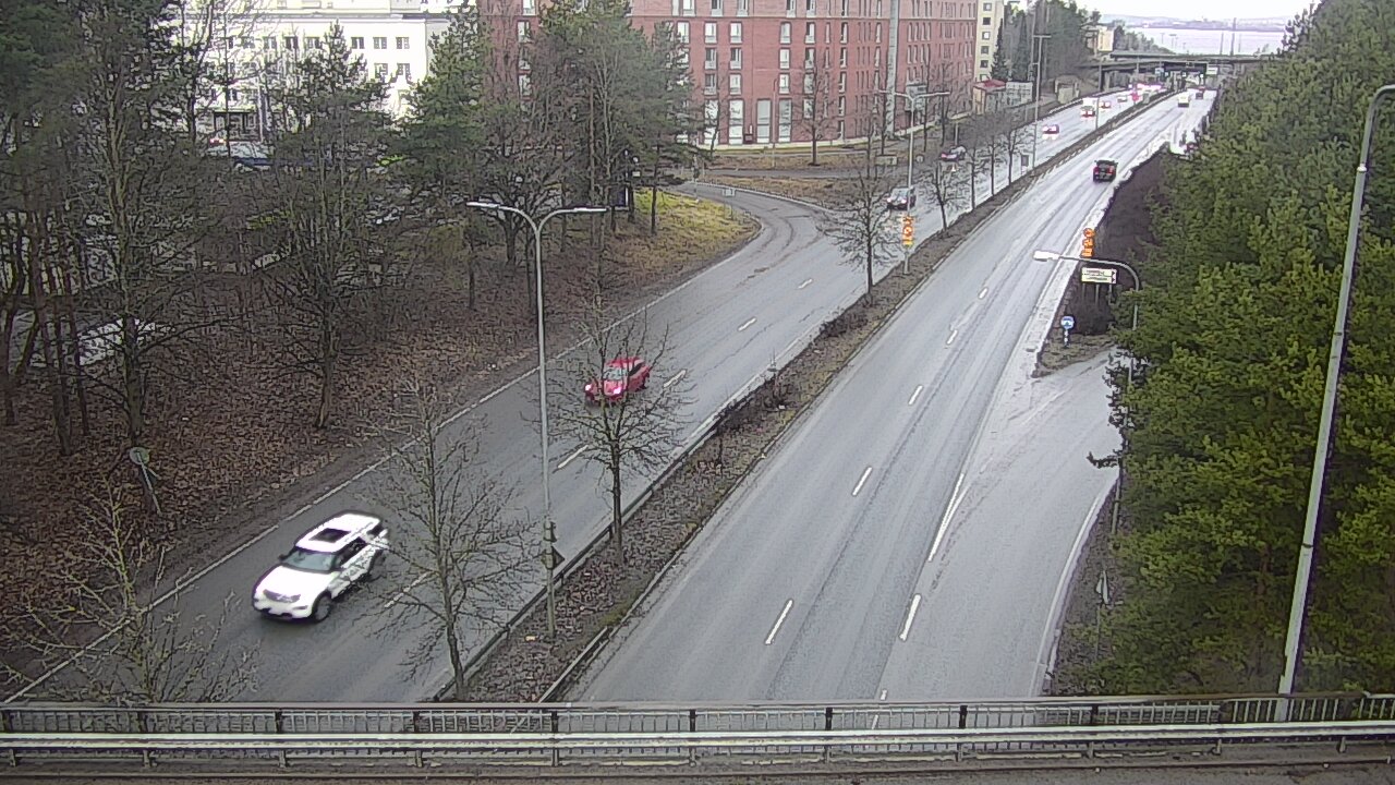 Weather Camera Image Väg 12 Tammerfors, Kalevan puistotie, Tampere, Pirkanmaa