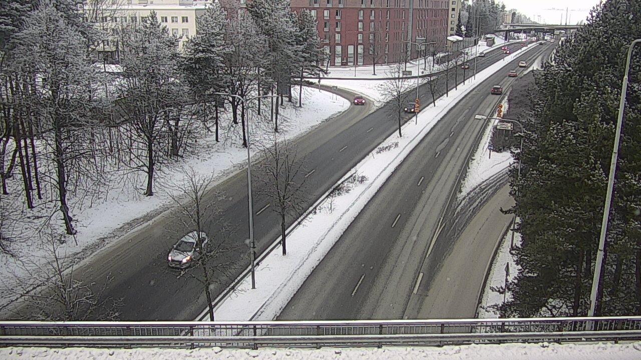 Weather Camera Image Road 12 Tampere, Kalevan puistotie, Tampere, Pirkanmaa
