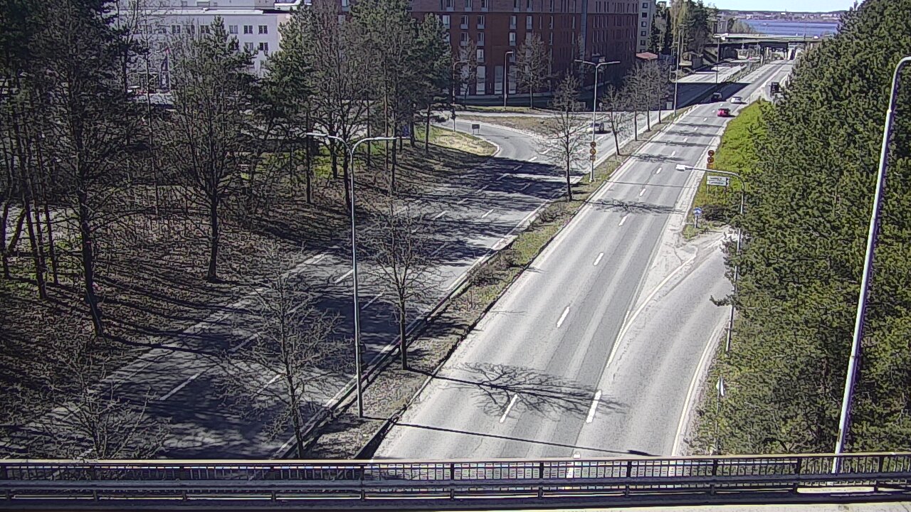 Weather Camera Image Väg 12 Tammerfors, Kalevan puistotie, Tampere, Pirkanmaa